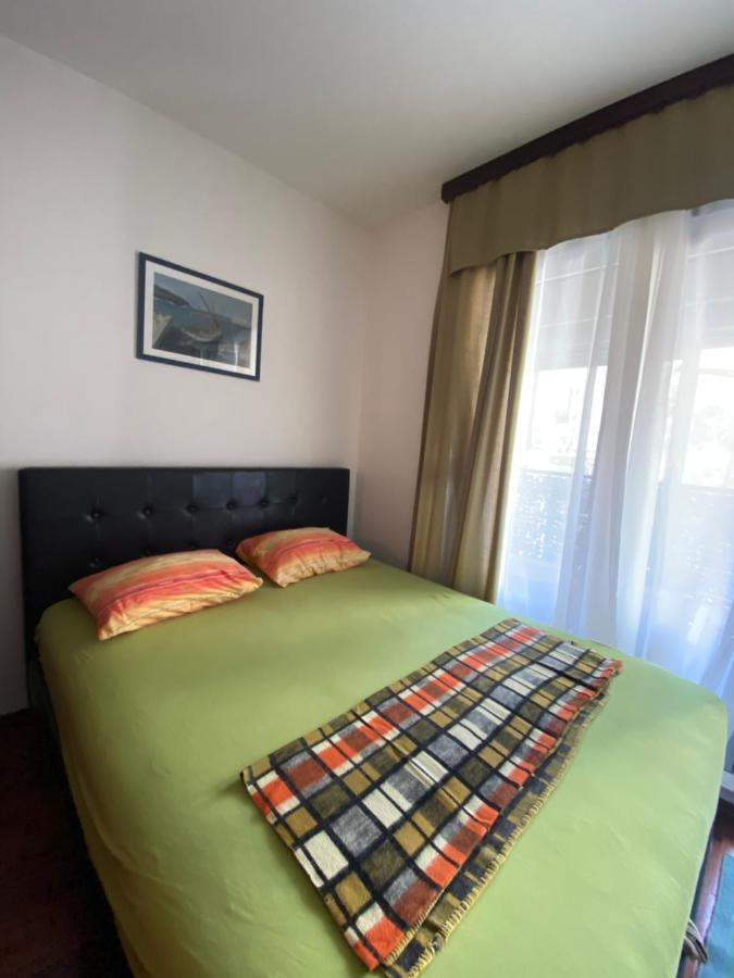 Studio Apartment Nika Andusa Petrovac Luaran gambar