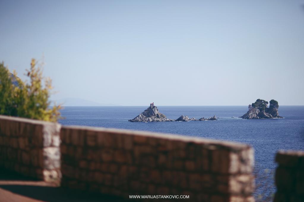 Studio Apartment Nika Andusa Petrovac Luaran gambar